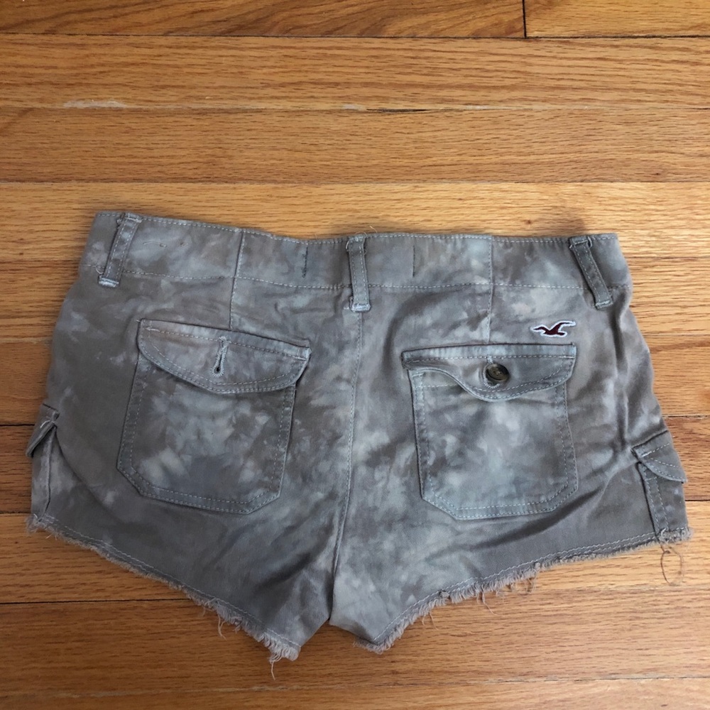 Hollister camo cargo shorts